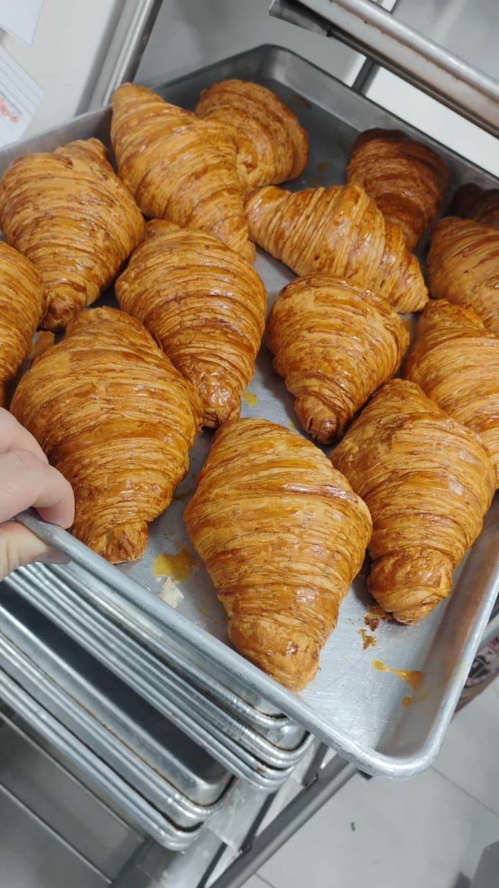 Croissant de Mantequilla ✨